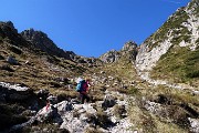 12 Salendo il canalone per il Col dei Brassamonti